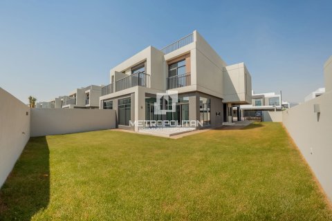 Adosado en The Pulse, Dubai South (Dubai World Central), Dubai, 4 dormitorios, 368 m², № 73593 - foto 28