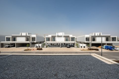 Adosado en The Pulse, Dubai South (Dubai World Central), Dubai, 4 dormitorios, 368 m², № 73593 - foto 10