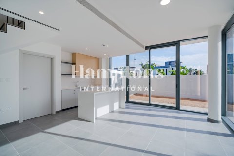 Villa in Arabian Ranches 3, Dubai 4 bedrooms, 301.47023500 sq.m. № 63419 - photo 6