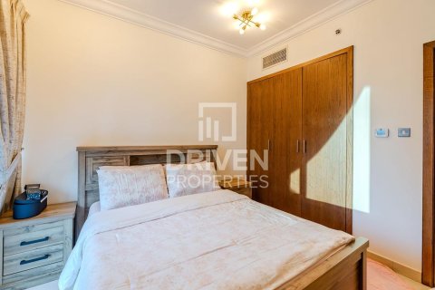 Apartment in Mohammad Bin Rashid Boulevard, Downtown Dubai (Downtown Burj Dubai), Dubai 1 bedroom, 80.36 sq.m. № 135755 - photo 9