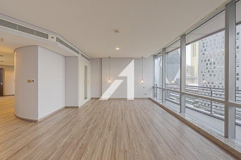 Apartment in Dubai studio, 49.2 sq.m. № 42423 - photo 1