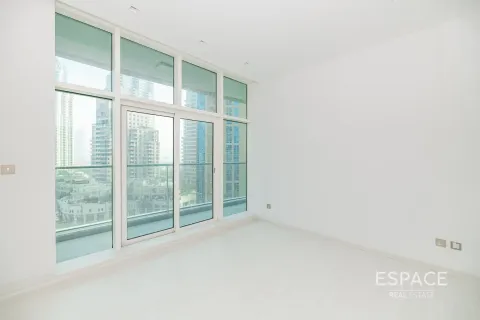 Apartment in Dubai Marina, Dubai 3 bedrooms, 201 sq.m. № 62349 - photo 13