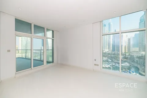 Apartment in Dubai Marina, Dubai 3 bedrooms, 201 sq.m. № 62349 - photo 7