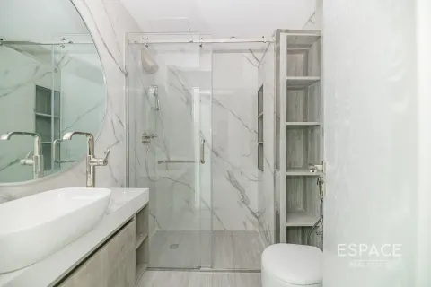 Apartment in Dubai Marina, Dubai 3 bedrooms, 201 sq.m. № 62349 - photo 17
