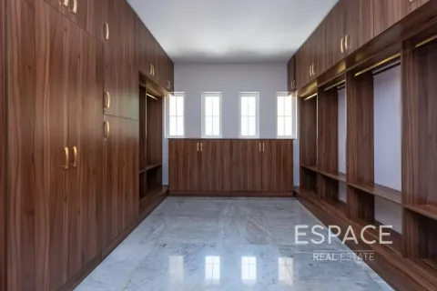 Villa in Arabian Ranches, Dubai 6 bedrooms, 790 sq.m. № 62346 - photo 13