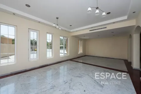 Villa in Arabian Ranches, Dubai 6 bedrooms, 790 sq.m. № 62346 - photo 9