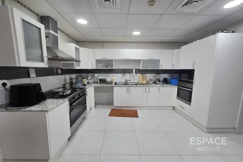 Villa in Arabian Ranches, Dubai 6 bedrooms, 790 sq.m. № 62346 - photo 8