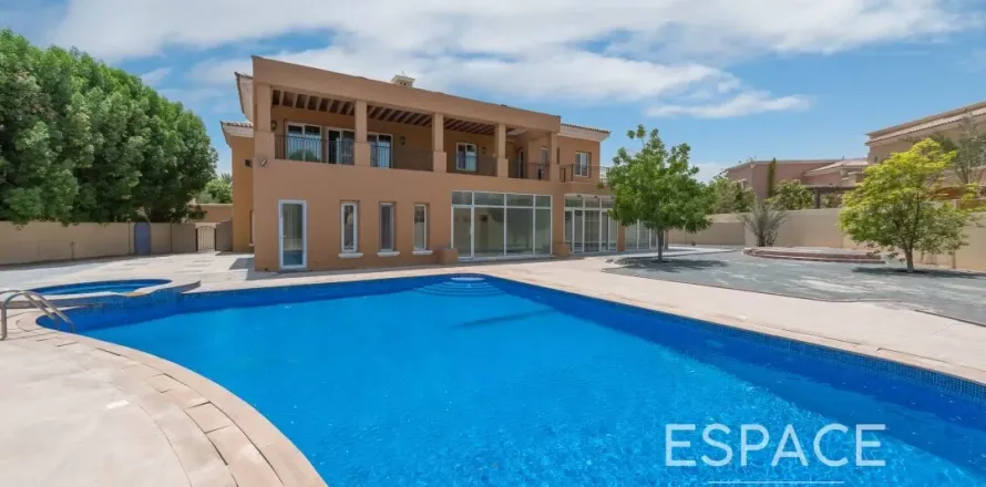 Villa in Arabian Ranches, Dubai 6 bedrooms, 790 sq.m. № 62346
