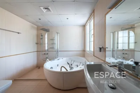 Villa in Arabian Ranches, Dubai 6 bedrooms, 790 sq.m. № 62346 - photo 14