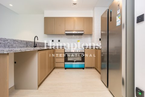 Снять в аренду таунхаус в Damac Lagoons, Дубай: 5 спален, 143.99965000м², № 83181 - фото 3