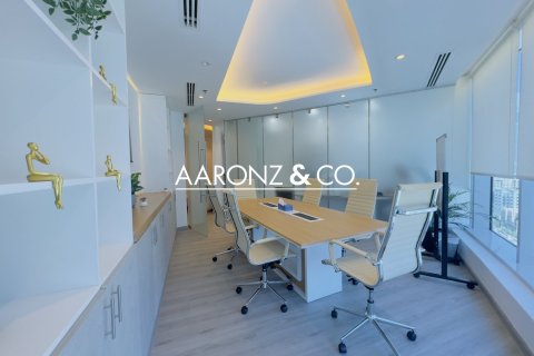 Oficina en Business Bay, Dubai, 109 m², № 83176 - foto 6