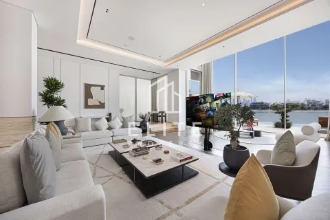 Villa in Signature Villas, Palm Jumeirah, Dubai 6 bedrooms, 1420 sq.m. № 121188 - photo 3