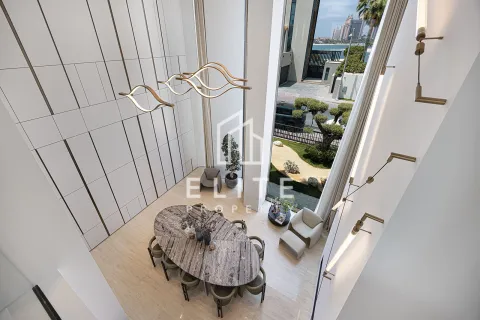 Villa in Signature Villas, Palm Jumeirah, Dubai 6 bedrooms, 1420 sq.m. № 121188 - photo 24