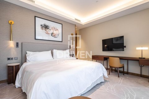 Apartment in Downtown Dubai (Downtown Burj Dubai), Dubai 3 bedrooms, 145 sq.m. № 20449 - photo 12