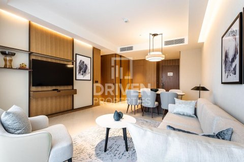 Apartment in Downtown Dubai (Downtown Burj Dubai), Dubai 3 bedrooms, 145 sq.m. № 20449 - photo 2