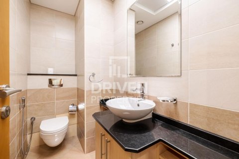 Apartment in Dubai Marina, Dubai 3 bedrooms, 147 sq.m. № 20438 - photo 16