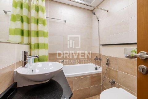 Apartment in Dubai Marina, Dubai 3 bedrooms, 147 sq.m. № 20438 - photo 17