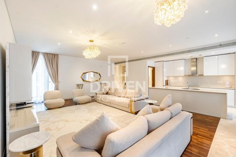Apartamento en City Walk, Dubai, 3 dormitorios, 222 m², № 20439 - foto 1