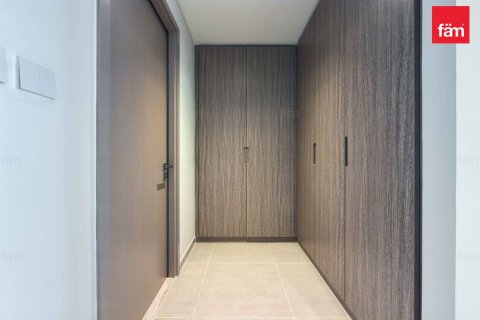 Apartment in Dubai 3 bedrooms, 143.9 sq.m. № 97540 - photo 2