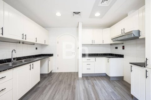 Villa à The Springs, Dubai, 3 chambres, 367 m², № 58613 - photo 16