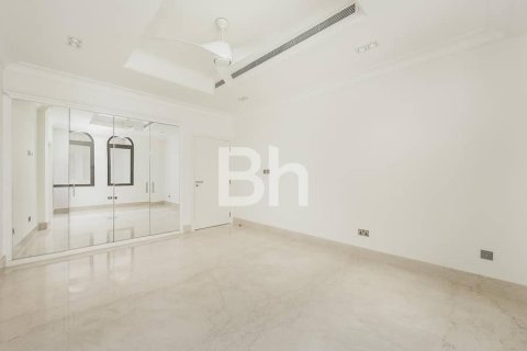 Villa à Palm Jumeirah, Dubai, 5 chambres, 623 m², № 58615 - photo 15