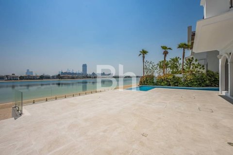 Villa à Palm Jumeirah, Dubai, 5 chambres, 623 m², № 58615 - photo 3
