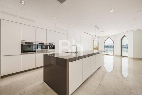 Villa à Palm Jumeirah, Dubai, 5 chambres, 623 m², № 58615 - photo 4
