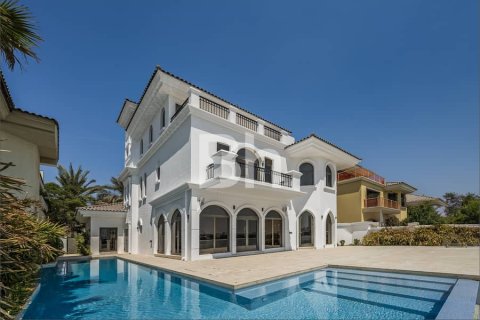 Villa à Palm Jumeirah, Dubai, 5 chambres, 623 m², № 58615 - photo 1