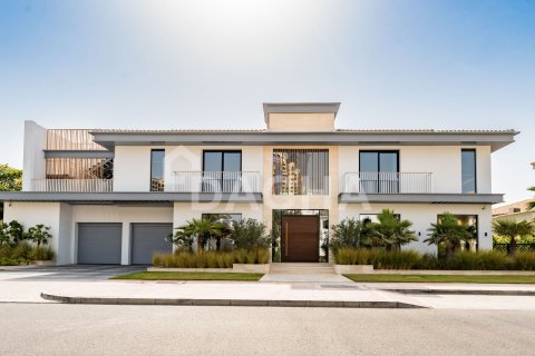 Villa in Signature Villas, Palm Jumeirah, Dubai 6 bedrooms, 1245 sq.m. № 111649