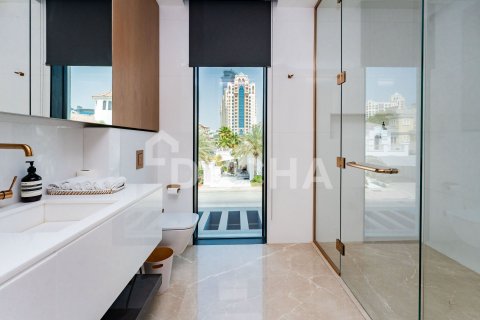 Villa in Signature Villas, Palm Jumeirah, Dubai 6 bedrooms, 1245 sq.m. № 111649 - photo 12