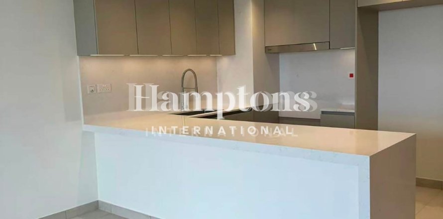 Appartement à Umm Suqeim 3, Umm Suqeim, Dubai, 2 chambres, 101.078 m², № 84002