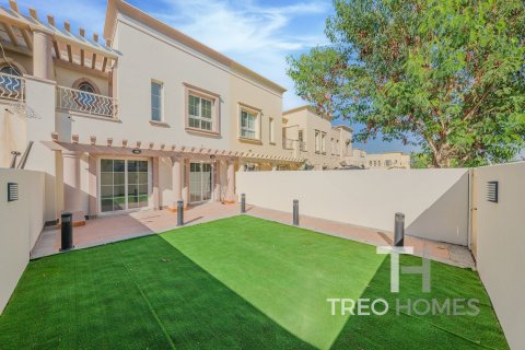 Villa à The Springs, Dubai, 2 chambres, 153 m², № 13606 - photo 1