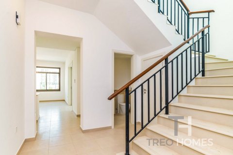 Adosado en Hayat Townhouses, Town Square, Dubai, 4 dormitorios, 225 m², № 13609 - foto 4