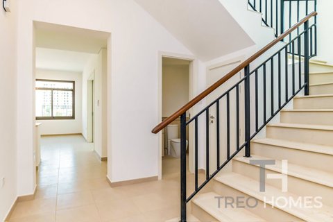 Adosado en Hayat Townhouses, Town Square, Dubai, 4 dormitorios, 297 m², № 13610 - foto 2