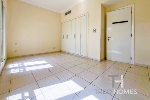 Villa in The Springs, Dubai 2 bedrooms, 153 sq.m. № 13607 - photo 2