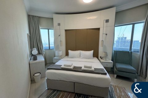 Купить квартиру в Даунтаун Дубай (Даунтаун Бурдж Дубай), Дубай: 2 спальни, 127м², № 75284 - фото 4