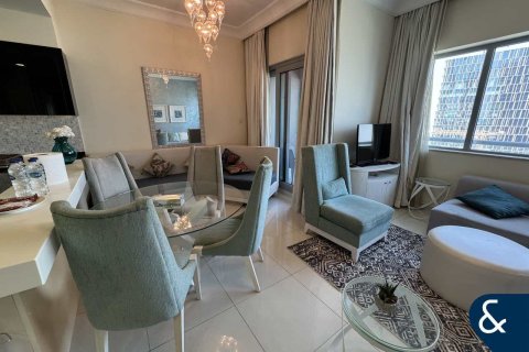 Купить квартиру в Даунтаун Дубай (Даунтаун Бурдж Дубай), Дубай: 2 спальни, 127м², № 75284 - фото 15