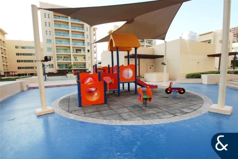 Купить квартиру в Al Arta, Greens, Дубай: 1 спальня, 70м², № 75283 - фото 12