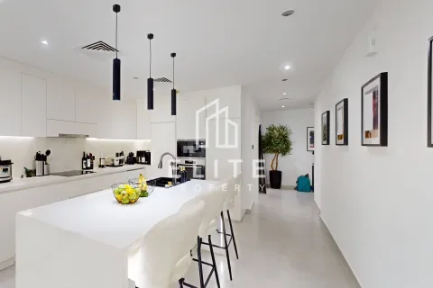 Apartment in Golden Mile, Palm Jumeirah, Dubai 2 bedrooms, 175 sq.m. № 85419