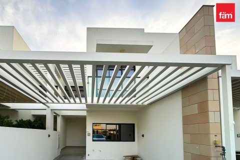 Снять в аренду таунхаус в Дубае: 4 спальни, 180м², № 93433 - фото 21