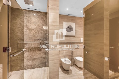 Apartment in The Address Sky View Towers, Downtown Dubai (Downtown Burj Dubai), Dubai 3 bedrooms, 448 sq.m. № 6184 - photo 19