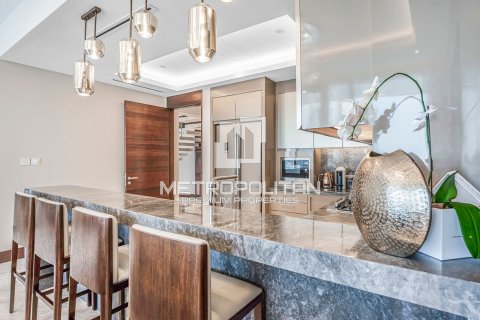 Apartment in The Address Sky View Towers, Downtown Dubai (Downtown Burj Dubai), Dubai 3 bedrooms, 448 sq.m. № 6184 - photo 6