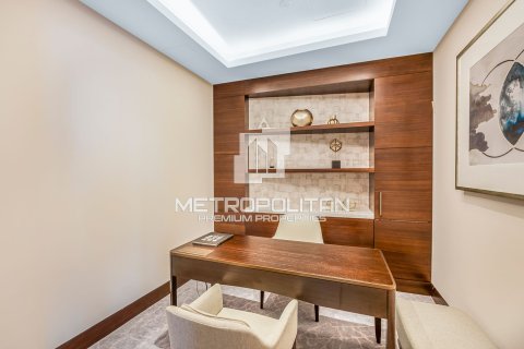 Apartment in The Address Sky View Towers, Downtown Dubai (Downtown Burj Dubai), Dubai 3 bedrooms, 448 sq.m. № 6184 - photo 13