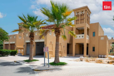 Villa à Al Furjan, Dubai, 5 chambres, 600 m², № 47496 - photo 1