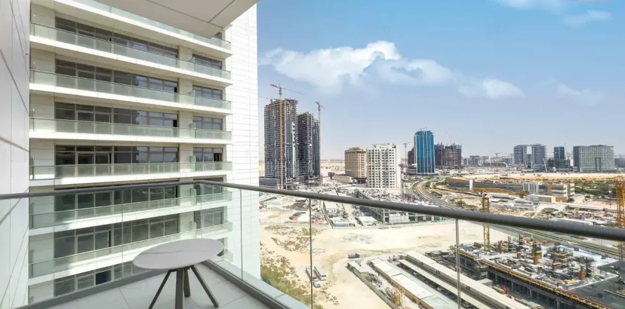 Apartamento en Al Barsha, Dubai, 2 dormitorios, 138.2 m², № 96235