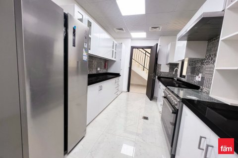 Villa en Dubai, 3 dormitorios, 174.8 m², № 96237 - foto 6