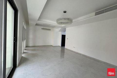 Villa en Dubai, 3 dormitorios, 174.8 m², № 96237 - foto 3