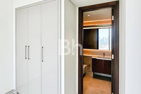 Снять в аренду квартиру в Дубае: 1 спальня, 76м², № 21122 - фото 2