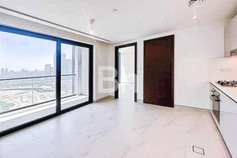 Снять в аренду квартиру в Дубае: 1 спальня, 76м², № 21122 - фото 1