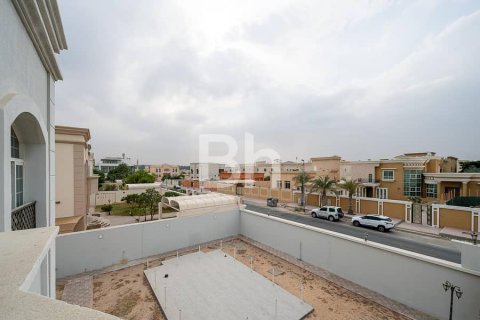 فيلا في دبي 6 غرف نوم , 279 م² رقم 21124 - صورة 13